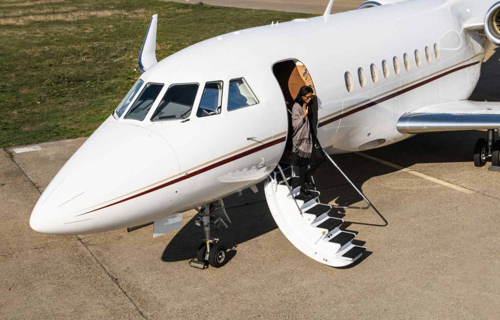 Private_Commercial_Flights